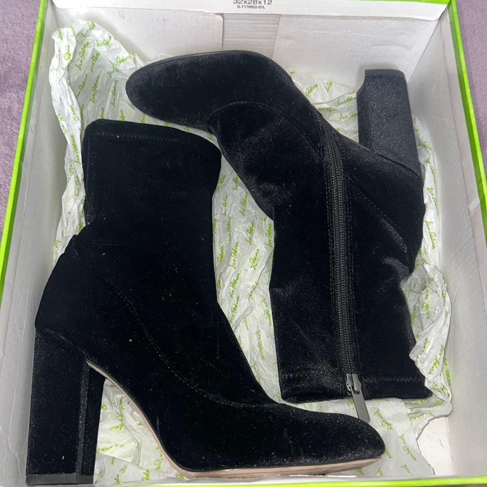 Sam Edelman Calexa Black Velvet Bootie